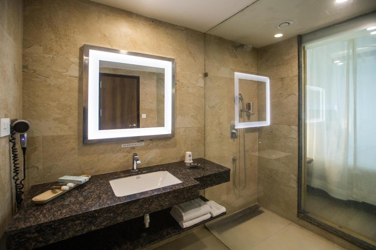 The Bheemli Resort Managed By Accorhotels Visakhapatnam Eksteriør bilde